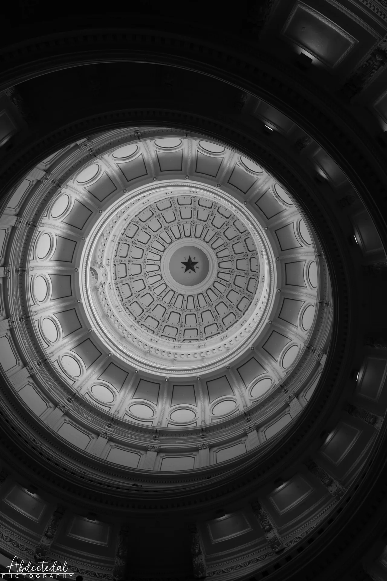 Statue Roof Grey