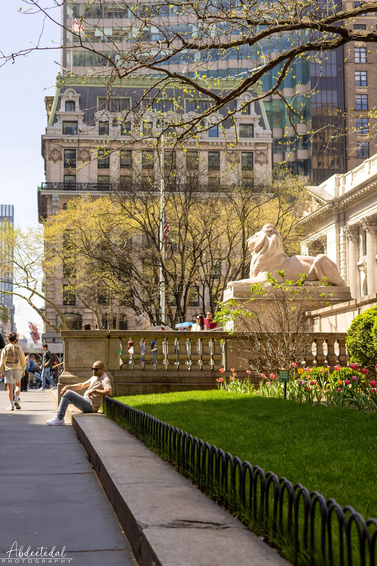 Statue Sidewalk Crosswalk