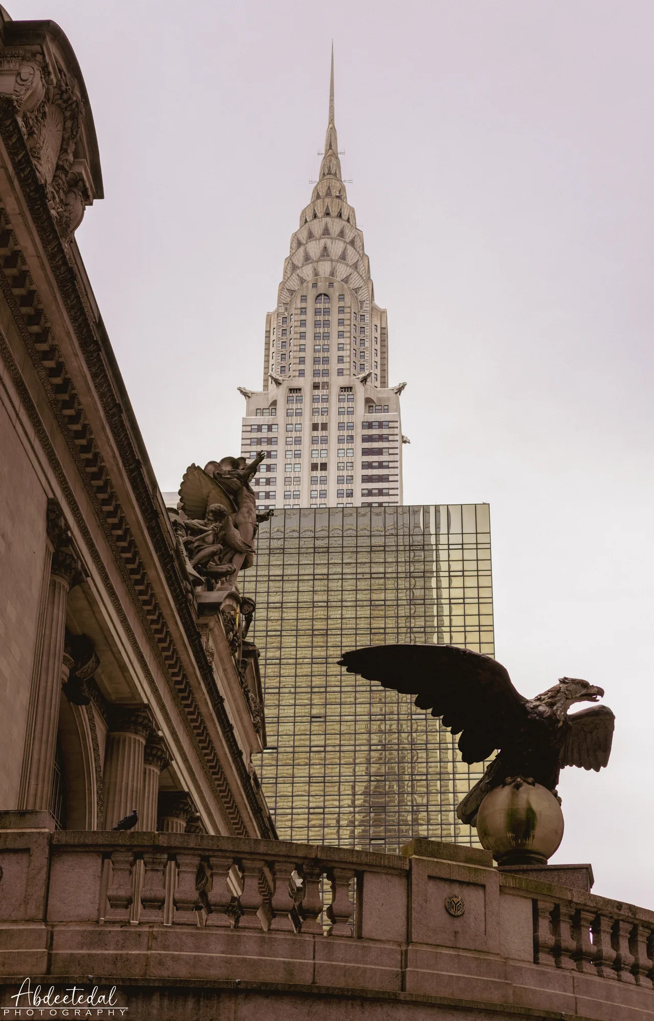 Statue Skyscraper Building
